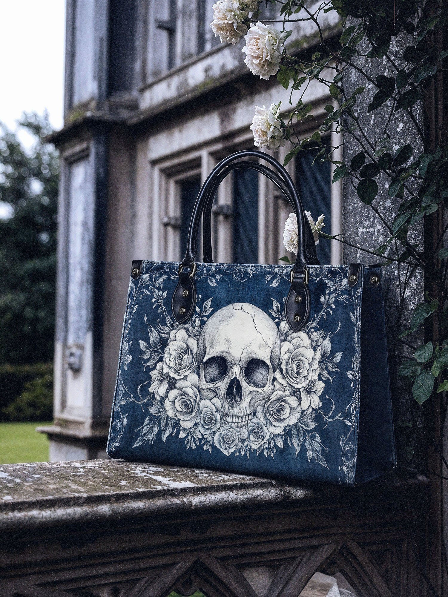 "Frostmourne" - Black Interior - Leather Handbag - Image 6
